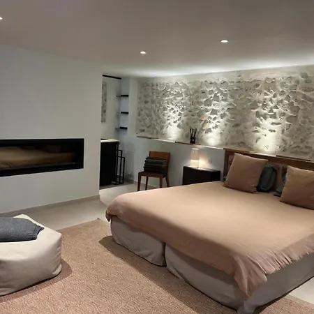 Romantique De Gamme Pour Adulte Apartment La Brillanne